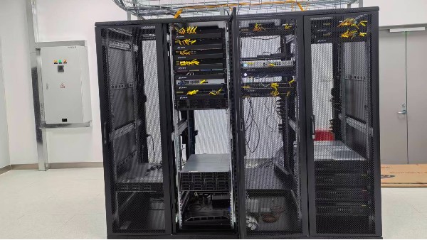 新建机房的布线要点