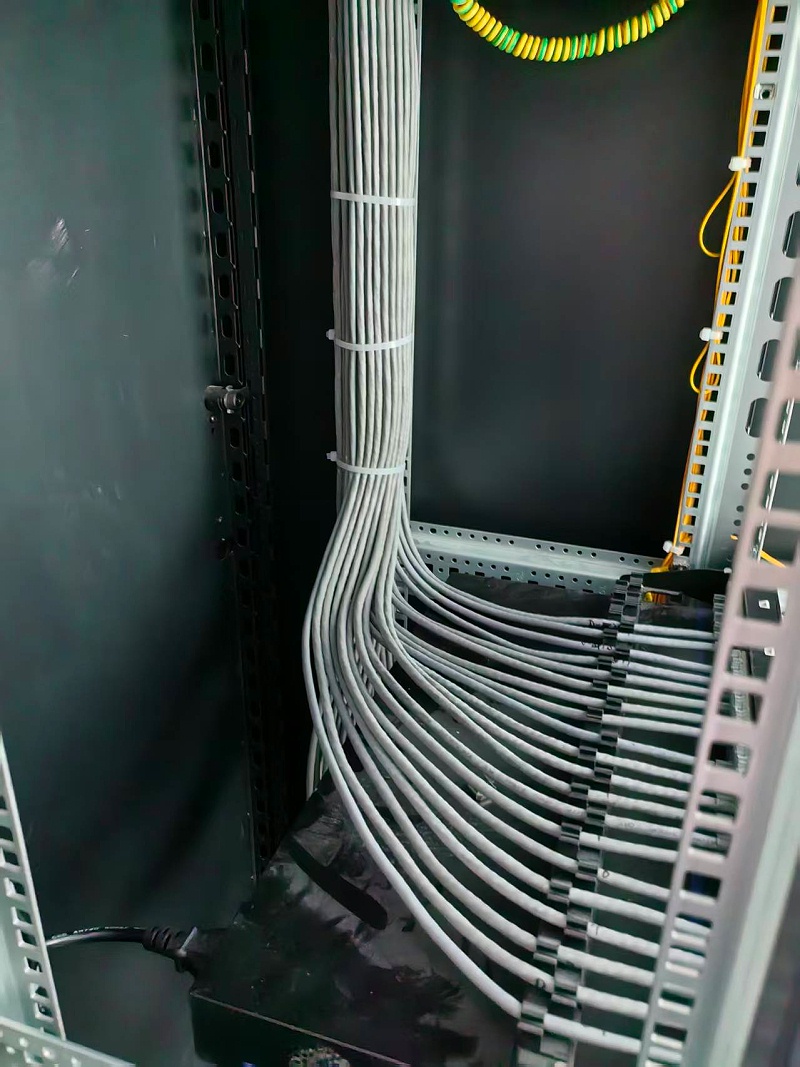 0dce9bbeb98e806fd3d26c83695d3e39